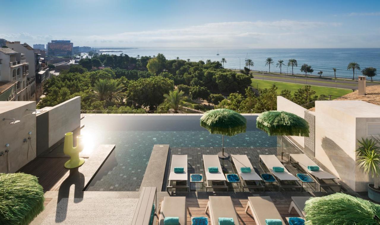 El Llorenc Parc De La Mar - Adults Only Palma de Mallorca Bagian luar foto The pool at the hotel