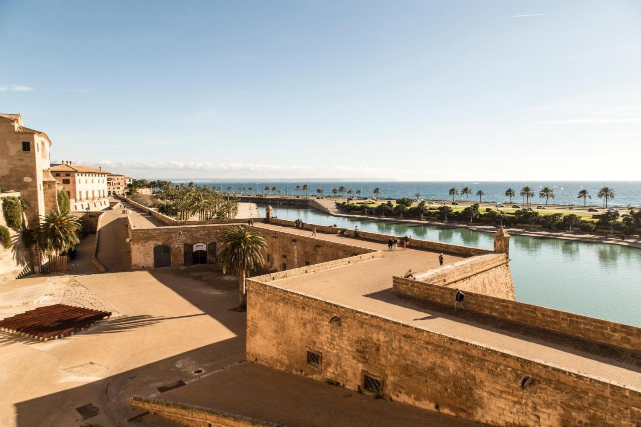 El Llorenc Parc De La Mar - Adults Only Palma de Mallorca Bagian luar foto View of the Fort of Mataró